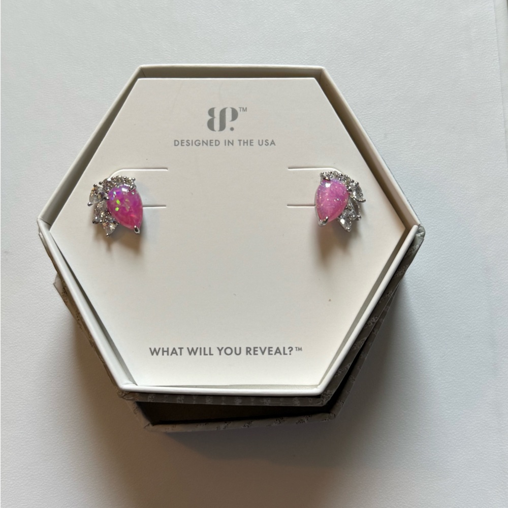 Bomb Party Sterling Club - Lab Grown Fire Opal NWT